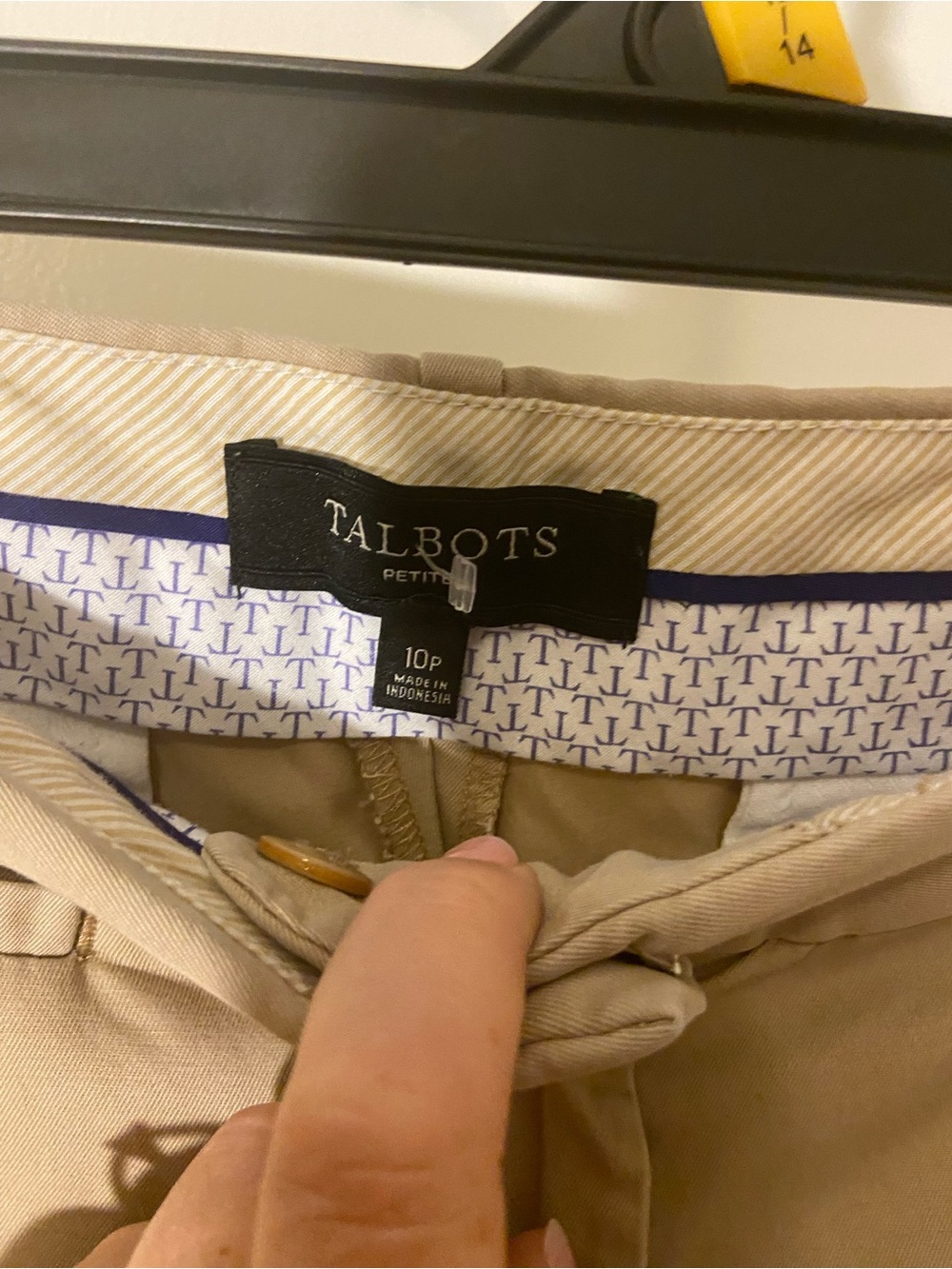 Talbots Beige Capris - Picture 2 of 2